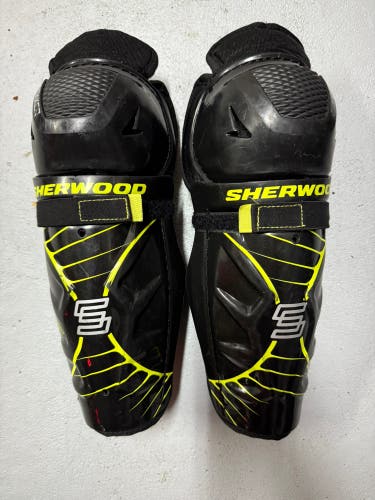 Junior Sher-Wood 10" Shin Pads (Used)