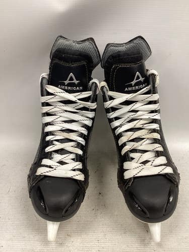 Used American Athletic AMERICAN ICE FORCE Junior Hockey Skate Junior 05 11851-S000039795