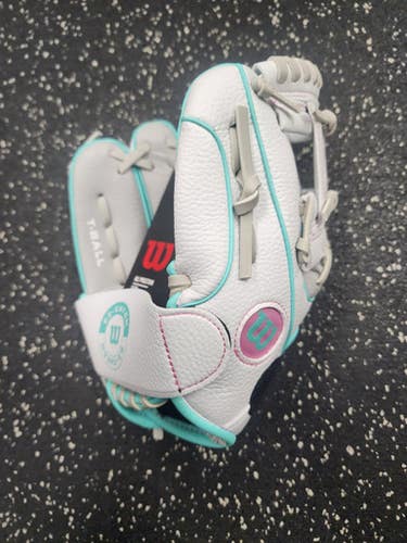 New Wilson A200 Ez Catch 10" T-ball 11849-WILWBW10142510