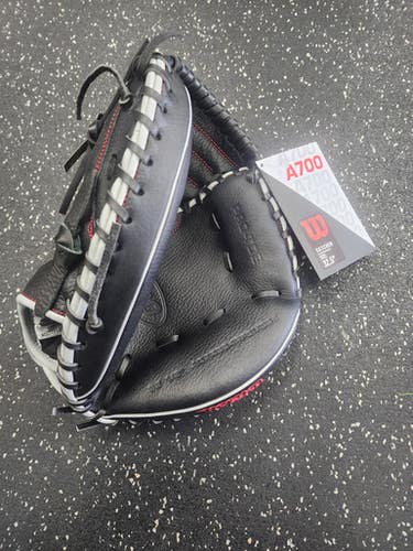 New Wilson A700 32.5" Rht B/S/R 11849-WILWBW101432325