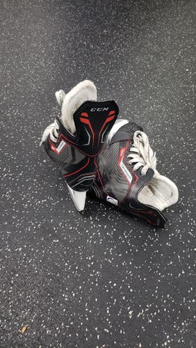 Used CCM JETSPEED 250 Youth Hockey Skate Youth 10.0 11849-S000033296