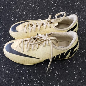 Used Nike MERCURIAL Soccer Cleats White Junior 01 11849-S000033163