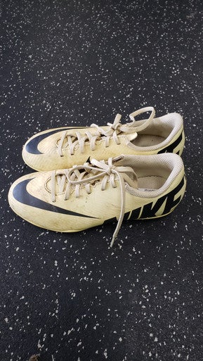 Used Nike MERCURIAL Soccer Cleats White Junior 01 11849-S000033163