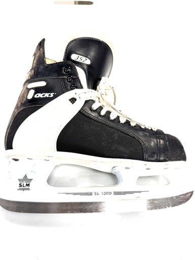 Used CCM SUPER TACKS 352 Senior Hockey Skate Senior 9.5 11860-C000300462