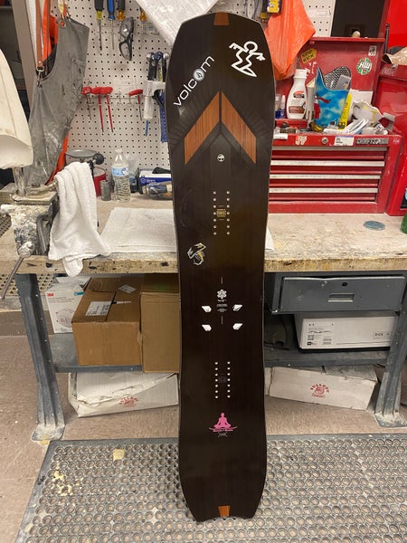 Men's Arbor Satori Snowboard All Mountain Without Bindings Medium Flex Directional Twin 157 cm (Used