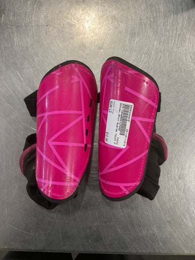 Used Soccer Shin Guards Youth Pink LG 11614-S000224655