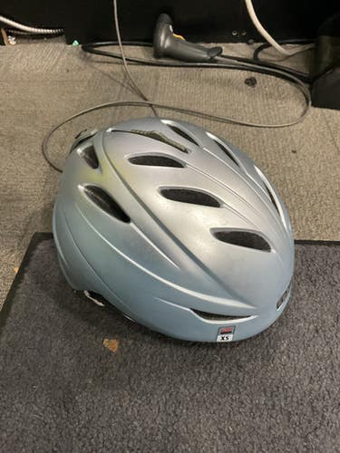 Used Giro BIKE HELMET Bike Helmet Grey XS 11614-S000222276
