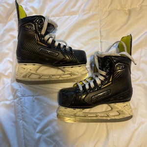 2018 Bauer Supreme S27 Hockey Skates Regular Width 12 (Used)