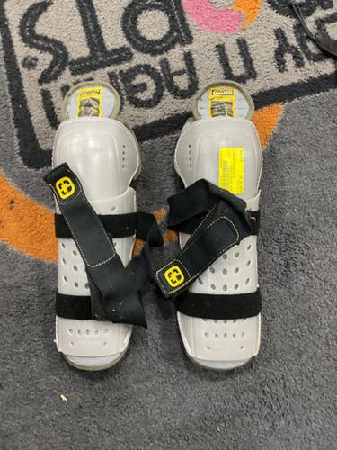 Used THOR SHING GUARDS Senior Shin Guards Grey 16" 11614-S000221432