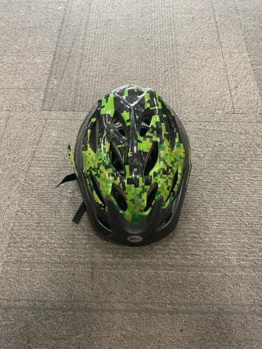 Used Bell CAMO/GREY HELMET Bike Helmet Green MD 11614-S000222073