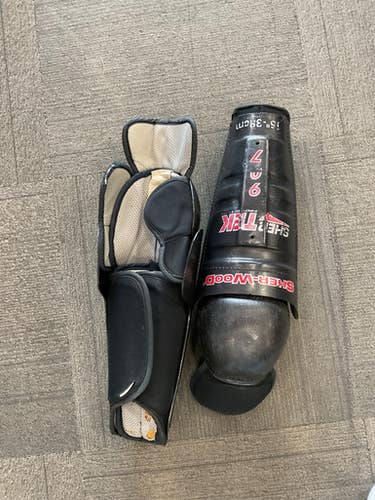 Used Sher-wood 907 Senior Shin Guards Black 15" 11614-S000218579