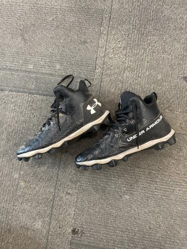 Used Under Armour Adult FB Cleats Black Senior 9.5 11614-S000212257