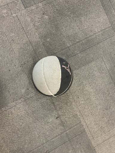 Used Jordan Basketball Adult Outdoor 11614-S000216351