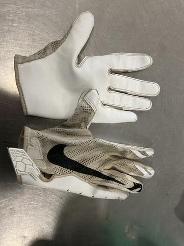 Used Nike FB GLOVES FB Gloves White M/L 11614-S000216180