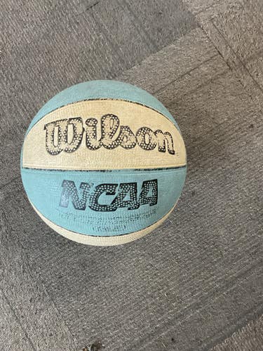 Used Wilson Basketball Adult Outdoor 11614-S000216106