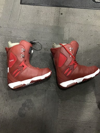 Used Burton SA Womens Snowboard Boots Red Senior 7 11614-S000204438