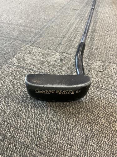 Used CLASSIC BLACK PUTTER Mens Putter RH 11614-S000220680