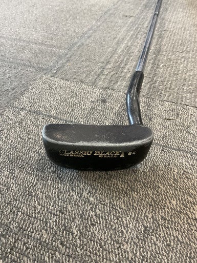 Used CLASSIC BLACK PUTTER Mens Putter RH 11614-S000220680