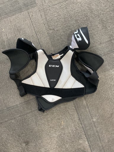 Used CCM LTP SHOULDER PADS Junior Shoulder Pads SM 11614-S000218514