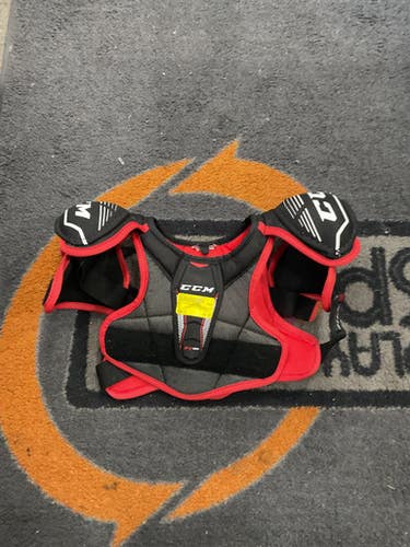 Used CCM SHOULDER PADS Junior Shoulder Pads LG 11614-S000217763