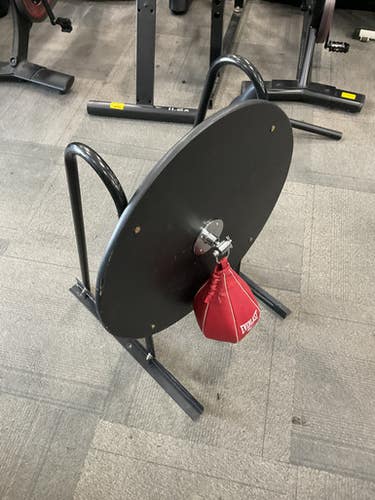 Used Everlast Boxing Accessory 11614-S000224738