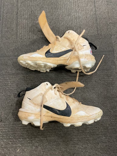 Used Nike TROUT BB CLEATS BB/SB Cleats White Junior 04.5 11614-S000216705