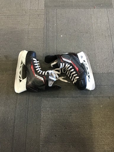 Used CCM JETSPEED 250 Junior Hockey Skate Junior 03 11614-S000202387