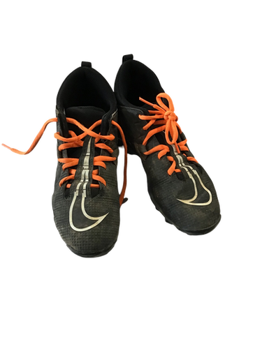 Used Nike ALPHA Junior 04.5 Baseball and Softball Cleats 11614-S000197501