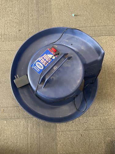 Used Jugs SOFT TOSS PITCHING MACHINE BB/SB Pitching Machine 11614-S000224232