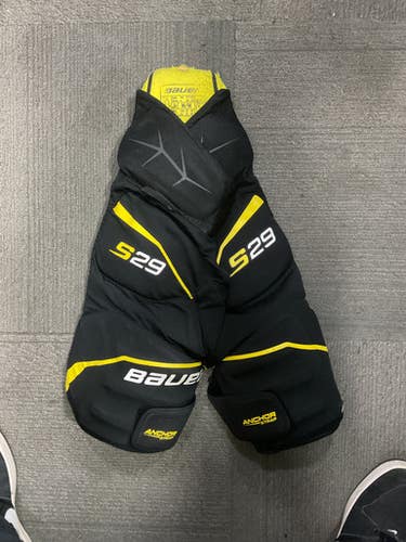 Used Bauer S29 Junior Pant Black MD 11614-S000223524
