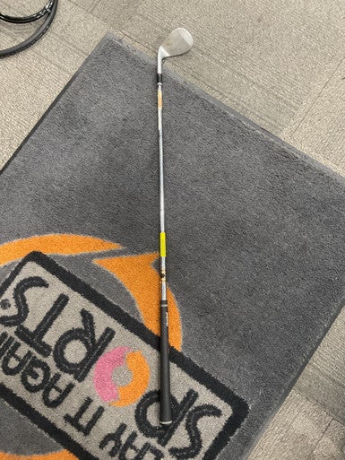 Used Cleveland CG10 Golf Chipper RH 56 Degree 11614-S000223509