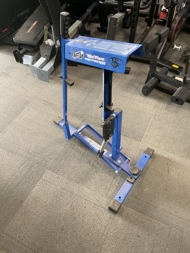 Used Louisville Slugger BLUE FLAME PITCHING MACHINE BB/SB Pitching Machine 11614-S000223473