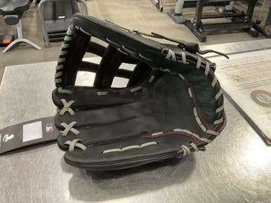 Used Rawlings R130BGSH BB/SB Glove LH Throw Black 13" 11614-S000207360