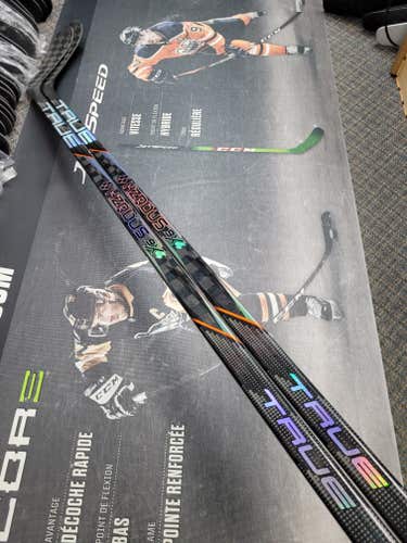 Pro Stock Hockey Sticks 2-Pack - TRUE Hzrdus P28 75 Flex RH (READ DESCRIPTION)