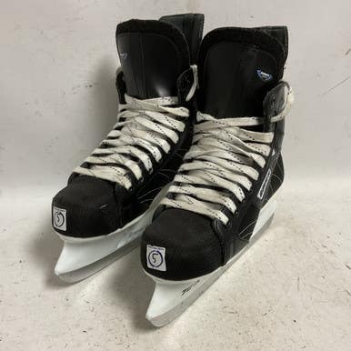 Used Bauer ELITE Intermediate Hockey Skate Black Intermediate 5.0 11855-S000194006