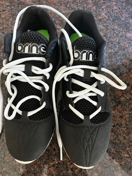 Black Women's Size M 6.5 (W 7.5) Brine Low Top Turf Cleats (New)
