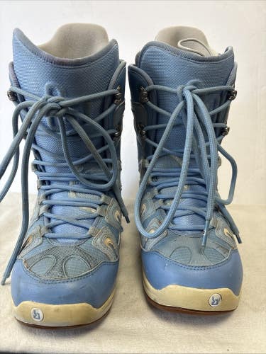 Womens adult size 7.5 Burton freestyle snowboard boots