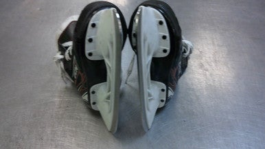 Used CCM FT440 Junior Hockey Skate Junior 03 11339-S000196132
