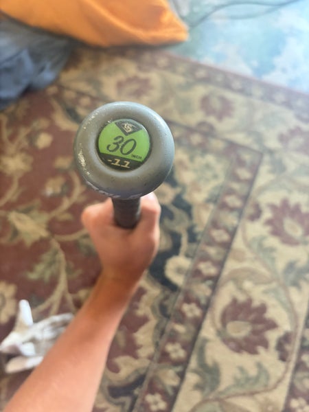 2022 Louisville Slugger Solo Alloy USABat Certified Bat (-11) 19 oz 30" (Used)