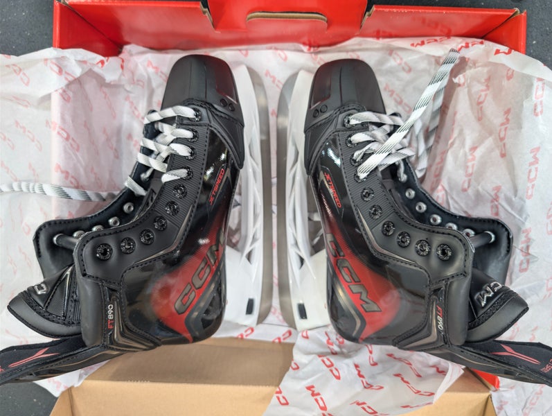 2025 CCM JetSpeed FT890 Hockey Skates Wide Width 8.5 (New)