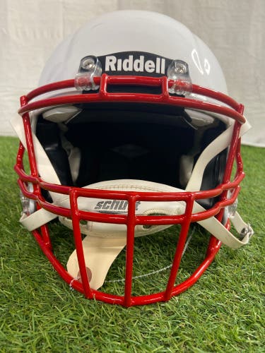 Adult Medium Riddell Speed Helmet (Used)