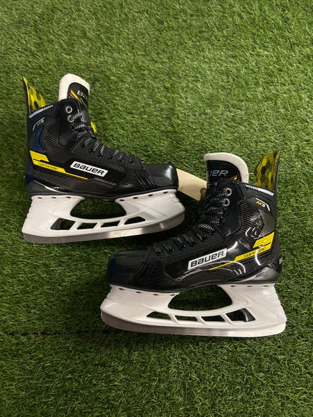 Senior Bauer Supreme M3 Hockey Skates Extra Wide Width 7.5 (Used)