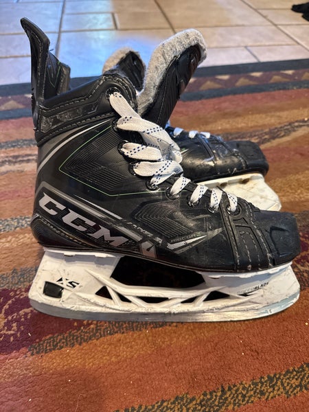 2021 CCM RibCor 90K Hockey Skates Regular Width Size 4 (Used)