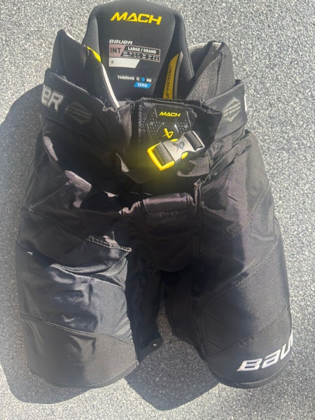 Intermediate Large Bauer Supreme Mach Hockey Pants (Used)