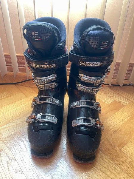 Mondo 29 & 29.5 Men's Dalbello Ski Boots (Used)