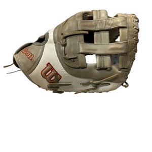 Used Wilson FP1BSS BB/SB First Base RH Throw Grey And White 12 1/2" 11835-S000200659