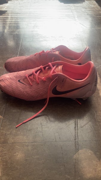 Pink Unisex Size M 11.0 (W 12.0) Nike Phantom GX Cleats (Used)