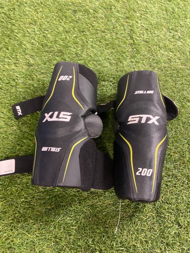 Large Adult STX Stallion 200 Arm Pads (Used)