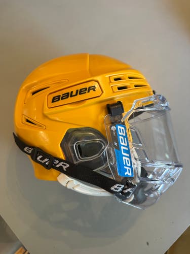 Used youth Bauer Re-Akt 75 Helmet - COMBO