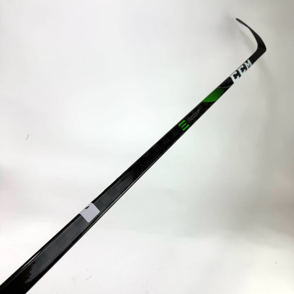 New Right CCM Ribcor Trigger 4 Pro | 50 Flex P88 Curve Grip | F85